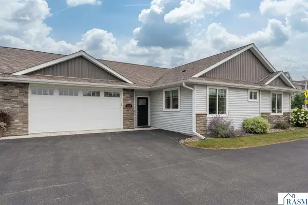 3118 Prairie Rose Drive, Mankato, MN 56001