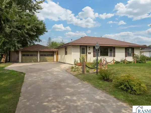 6714 S 17th Avenue, Richfield, MN 55423