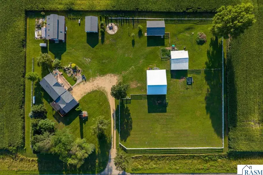 19204 US Hwy 169, Lake Crystal, MN 56055 - #3