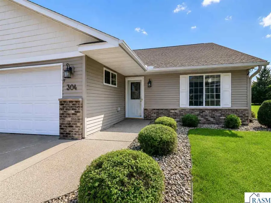 304 Quail Path, Mankato, MN 56001 - #2