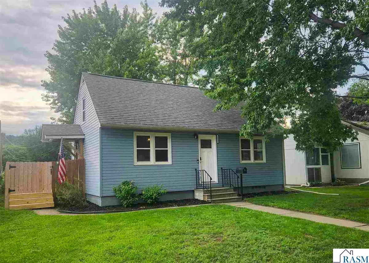 1020 S Franklin Street, New Ulm, MN 56073 - #1
