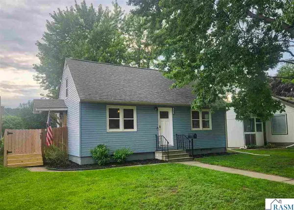 1020 S Franklin Street, New Ulm, MN 56073