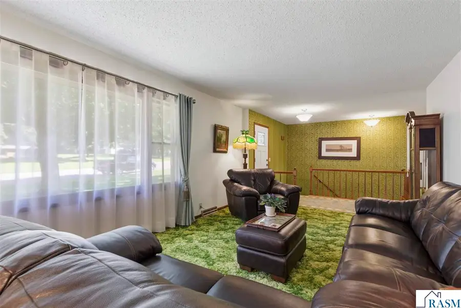 127 Woodcrest Terrace, Le Sueur, MN 56058 - #3