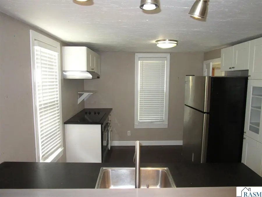 544 McKinley Ave, North Mankato, MN 56003 - #2