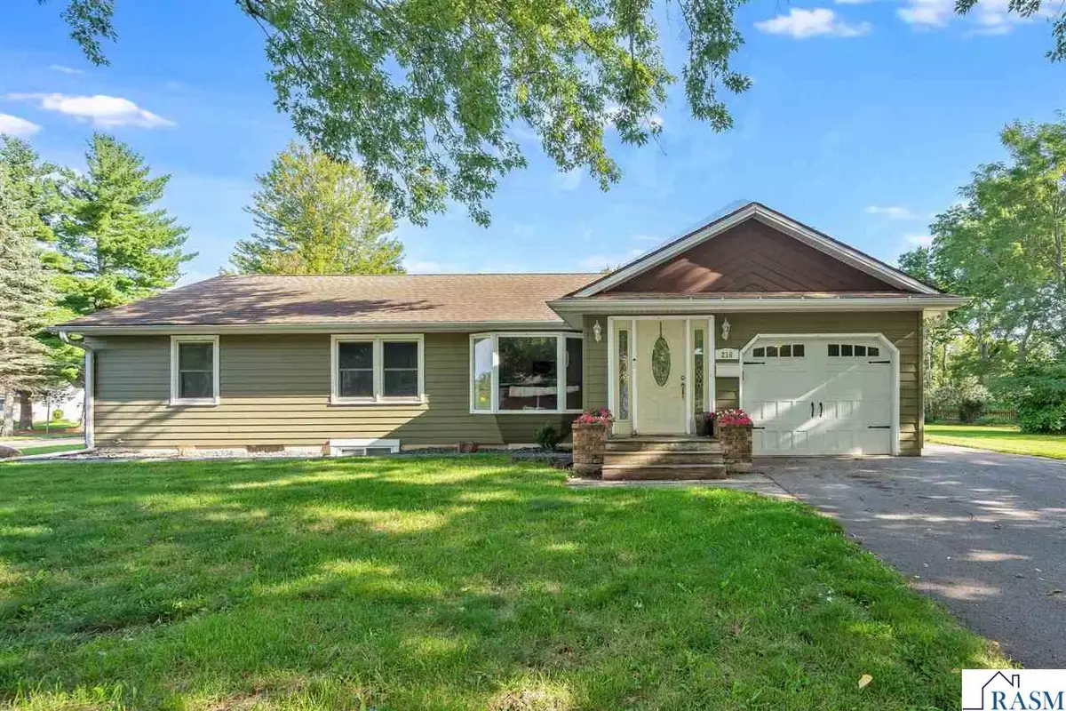216 Haynes Street, Mankato, MN 56001 - #1
