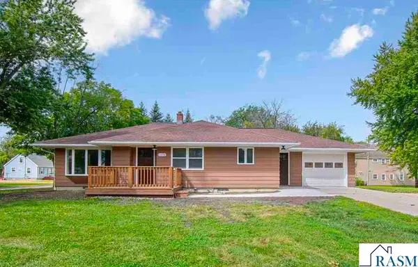 108 SE 8th Avenue, Mapleton, MN 56065