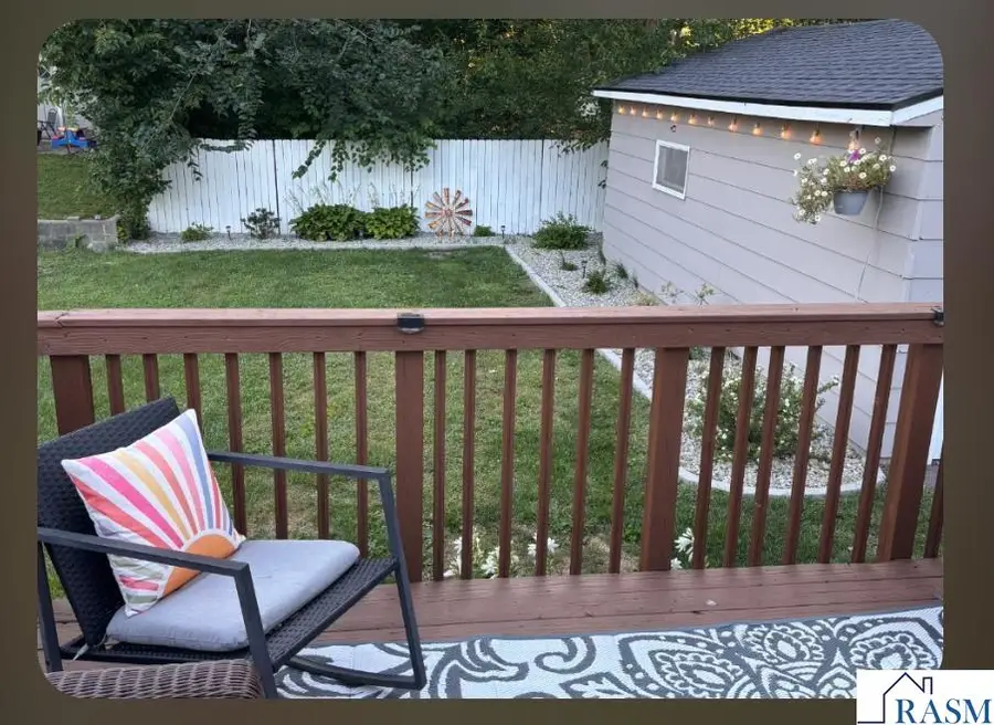829 Center Street, North Mankato, MN 56003 - #2