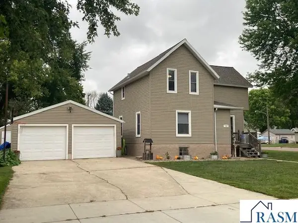 116 Summit Street SE, Sleepy Eye, MN 56085
