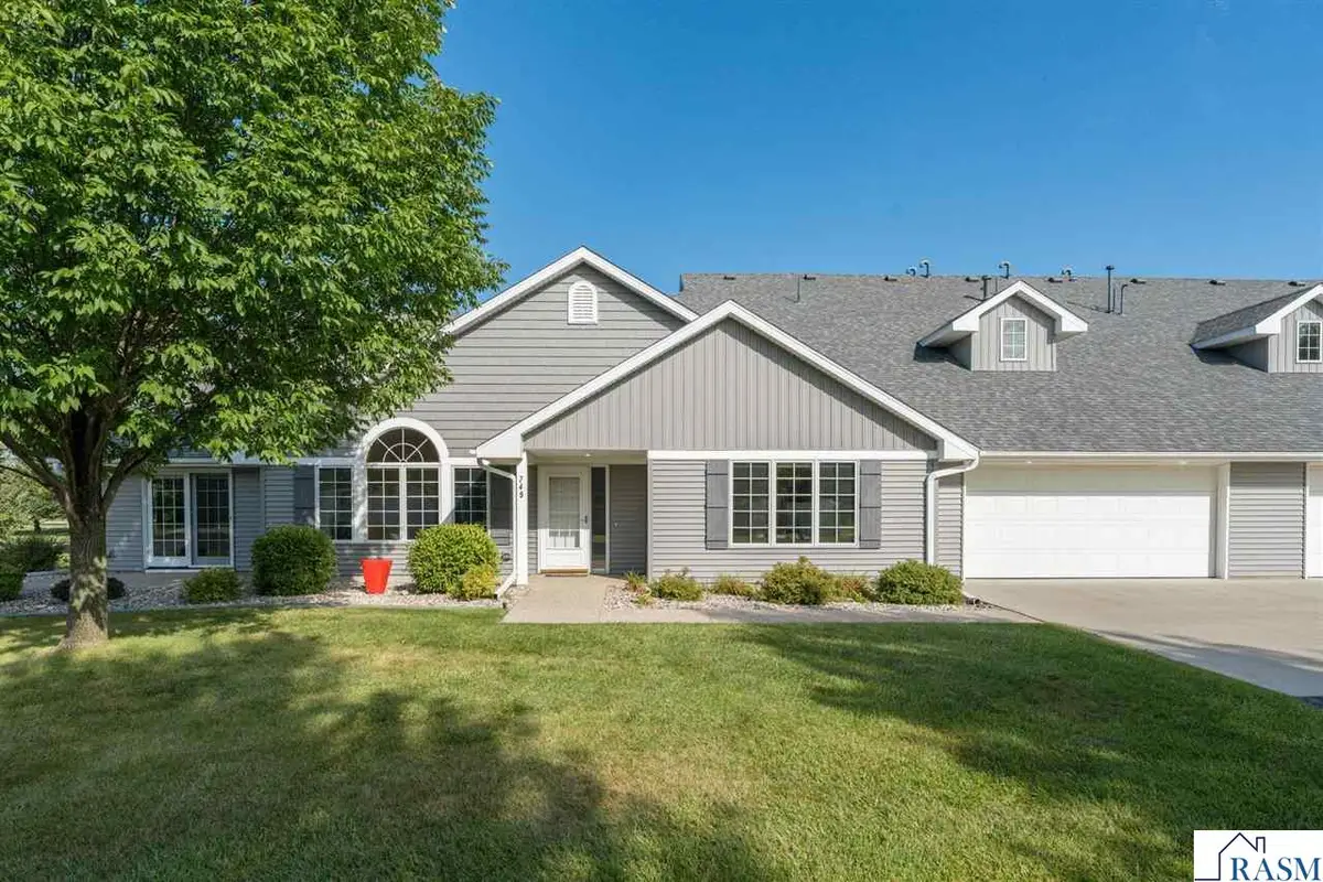 749 Grayhawk Circle, Mankato, MN 56001 - #1