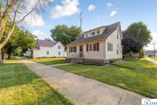 200 SE 1st Avenue, Mapleton, MN 56065