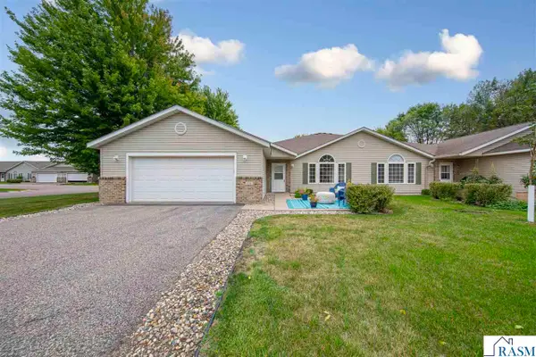 150 Oxford Path, North Mankato, MN 56001