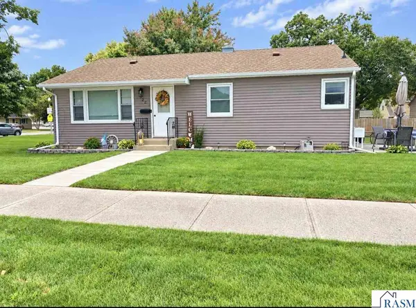 527 S Payne Street, New Ulm, MN 56073