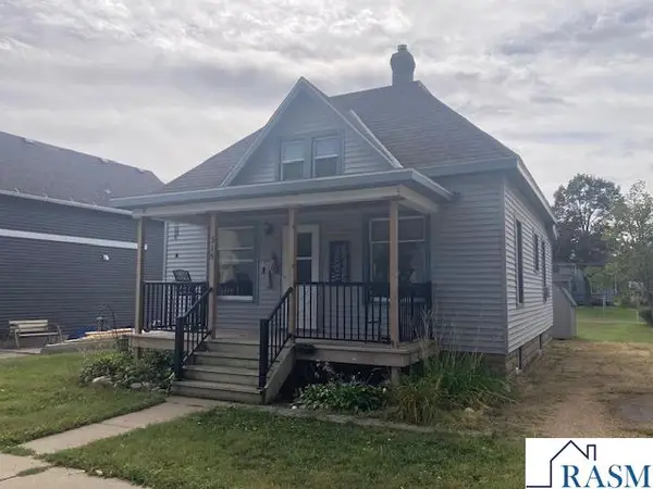 315 SE Maple Street, Sleepy Eye, MN 56085
