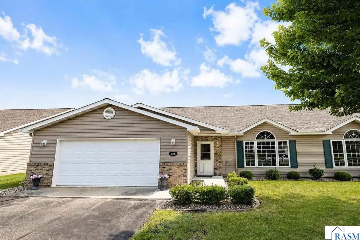 128 Gull Path, Mankato, MN 56001 - #1
