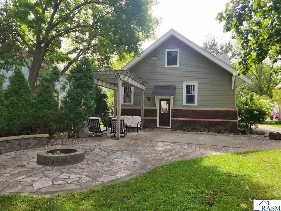 622 Nicollet Avenue, North Mankato, MN 56003 - #2