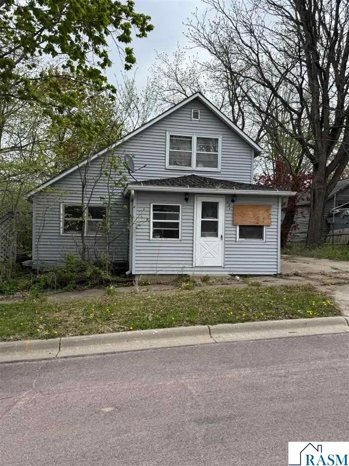 131 N Houk, Good Thunder, MN 56001 - #1