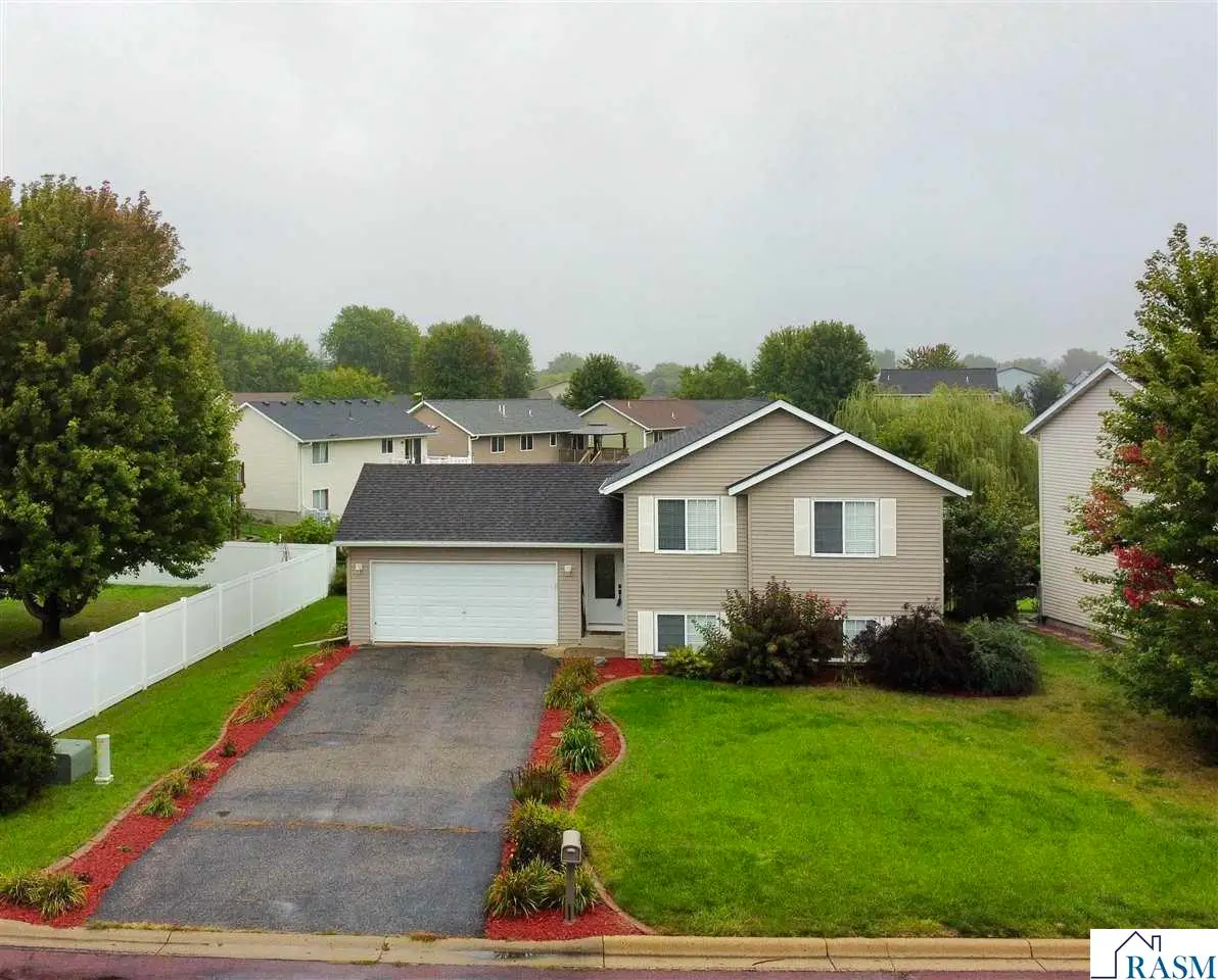 829 Tanager Road, Mankato, MN 56001 - #1