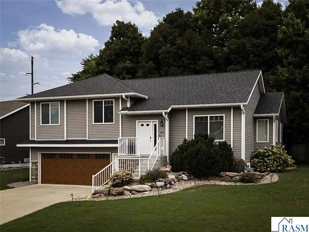 304 Tanager Road, Mankato, MN 56001 - #1