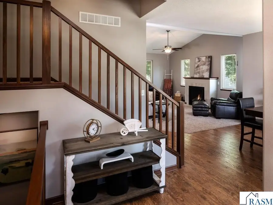 304 Tanager Road, Mankato, MN 56001 - #2