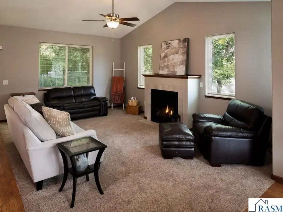304 Tanager Road, Mankato, MN 56001 - #3