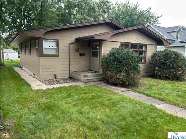 211 N Washington Street, New Ulm, MN 56073