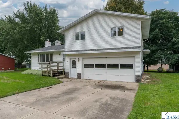 31582 169th St, Huntley, MN 56047