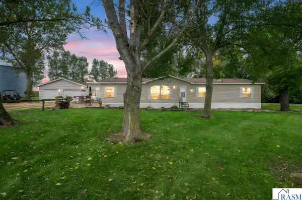 13462 620th Avenue, Mapleton, MN 56065