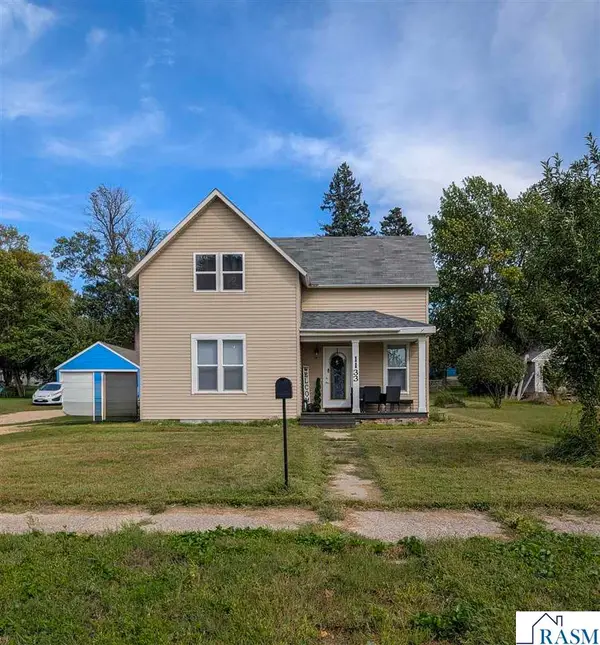 1133 Miller Avenue, Windom, MN 56101