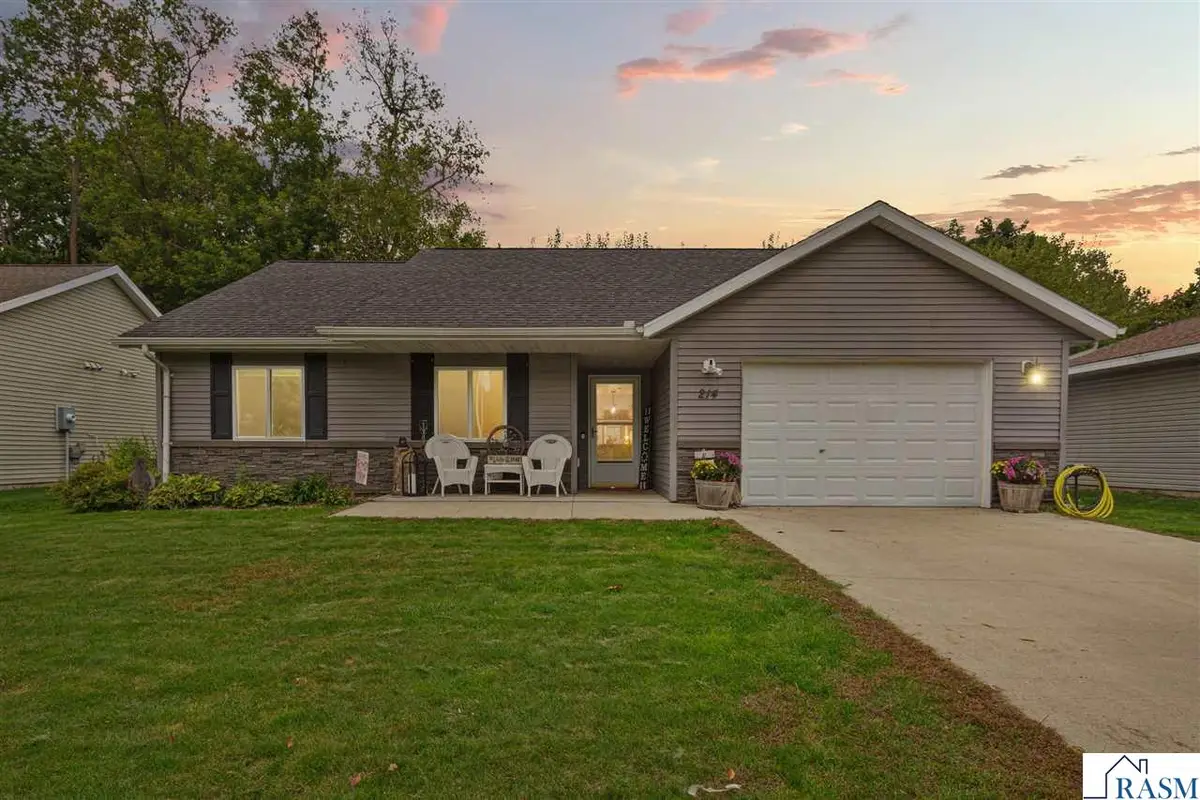 214 Rogers Street, Mankato, MN 56001 - #1