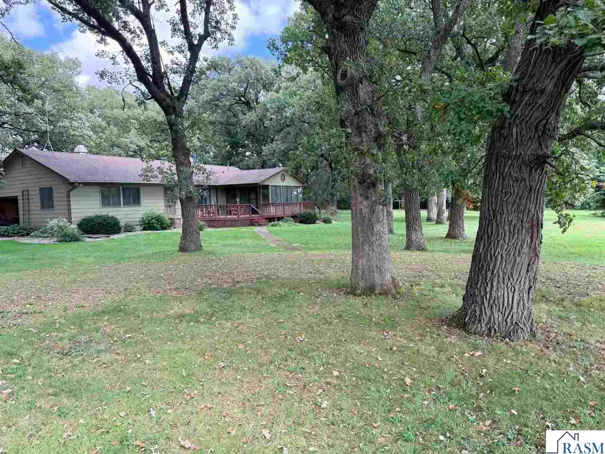 14048 County Road 24 Highway, New Ulm, MN 56073 - #1