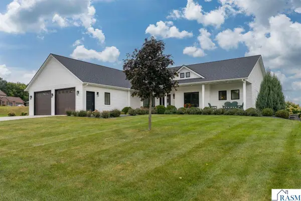 126 Shoreview Drive, Elysian, MN 56028