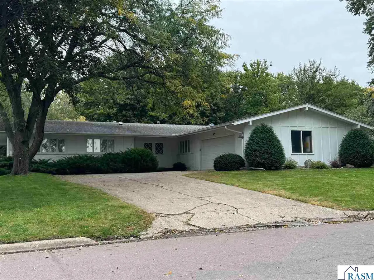 15 SE 10 Street, Wells, MN 56097 - #1