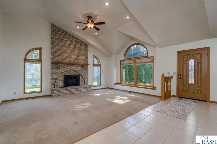 104 Wadsworth Drive, Mankato, MN 56001 - #2