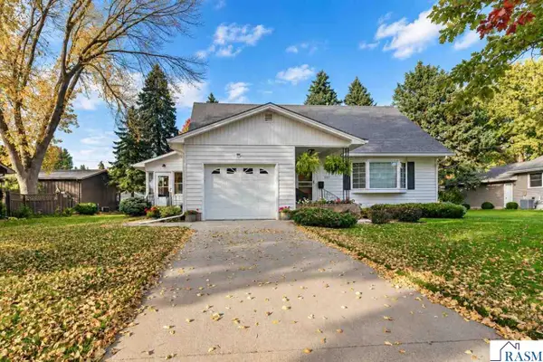 507 SW 1st Street, Madelia, MN 56062