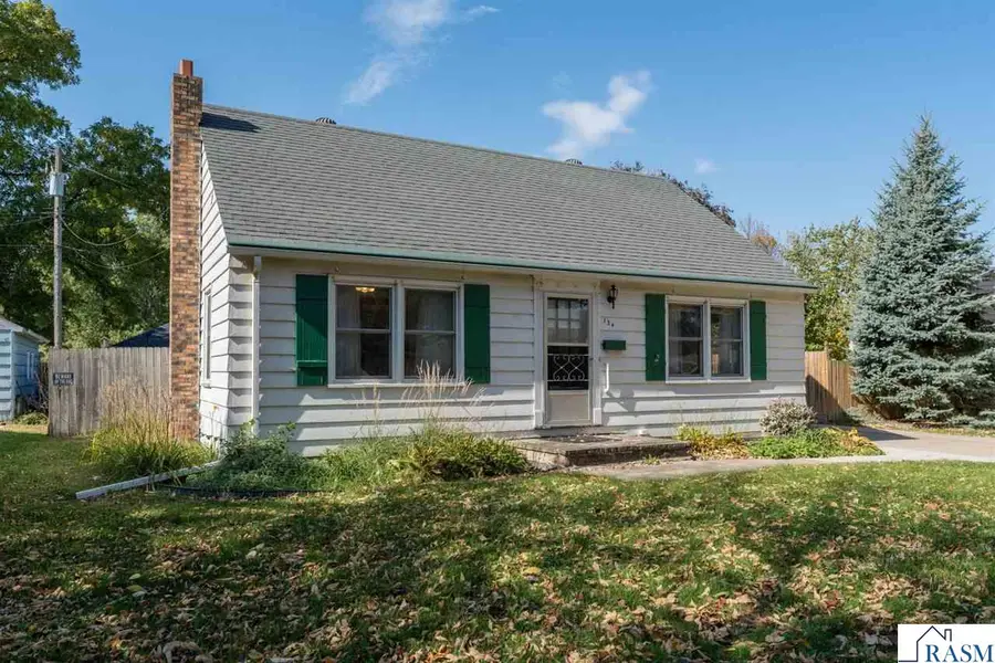 124 Thayer Avenue, Mankato, MN 56001 - #3