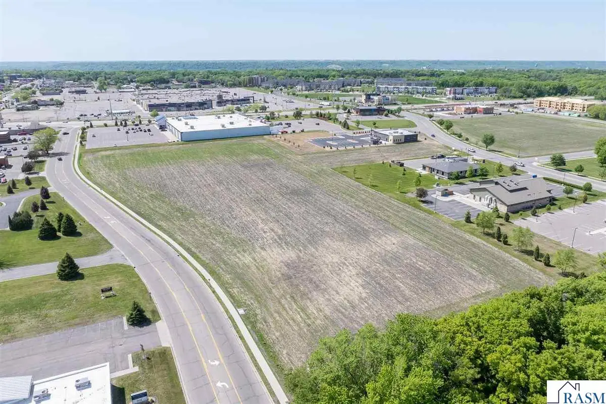 Lot 1, Block 2 Elwin Addition No. 2, Mankato, MN 56001 - #1