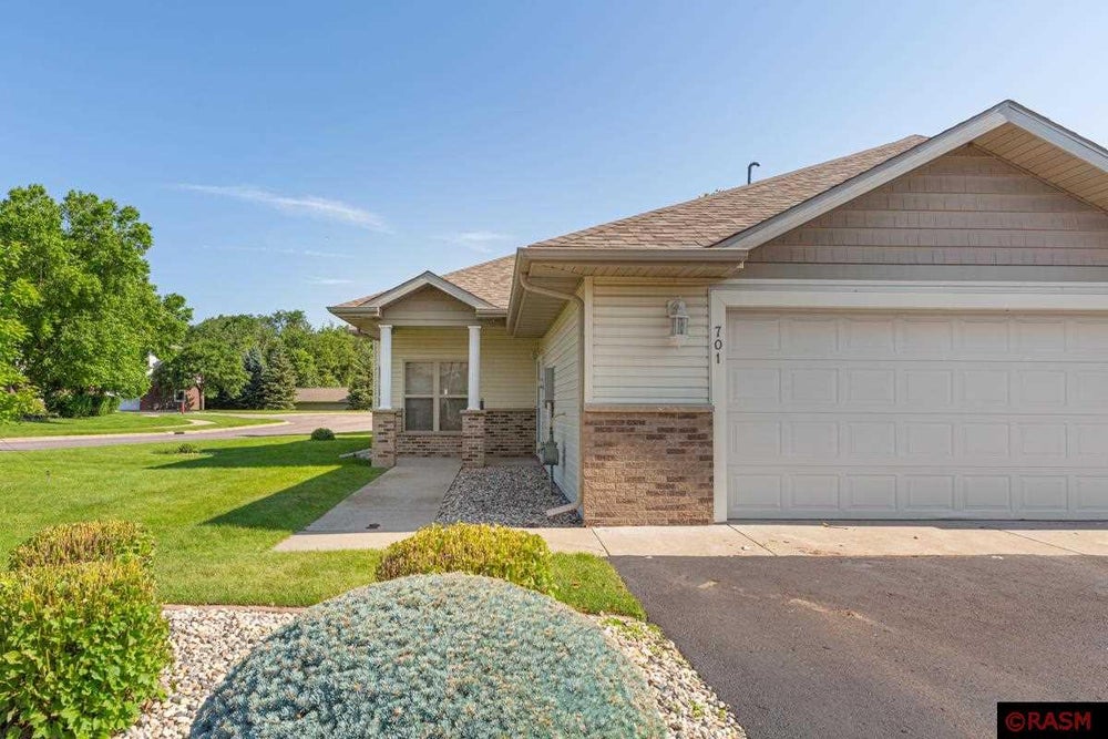 701 Dublin Court, Mankato, MN 56001 ERA