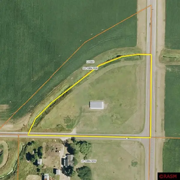 000 Hwy 15, Hanska, MN 56041