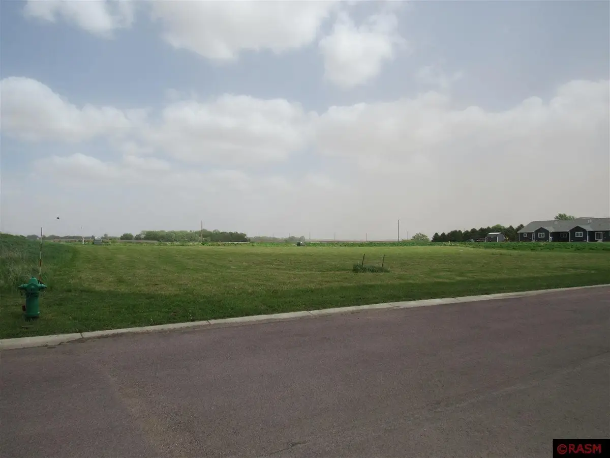 121 Bluestem Drive, Blue Earth, MN 56013 - #1