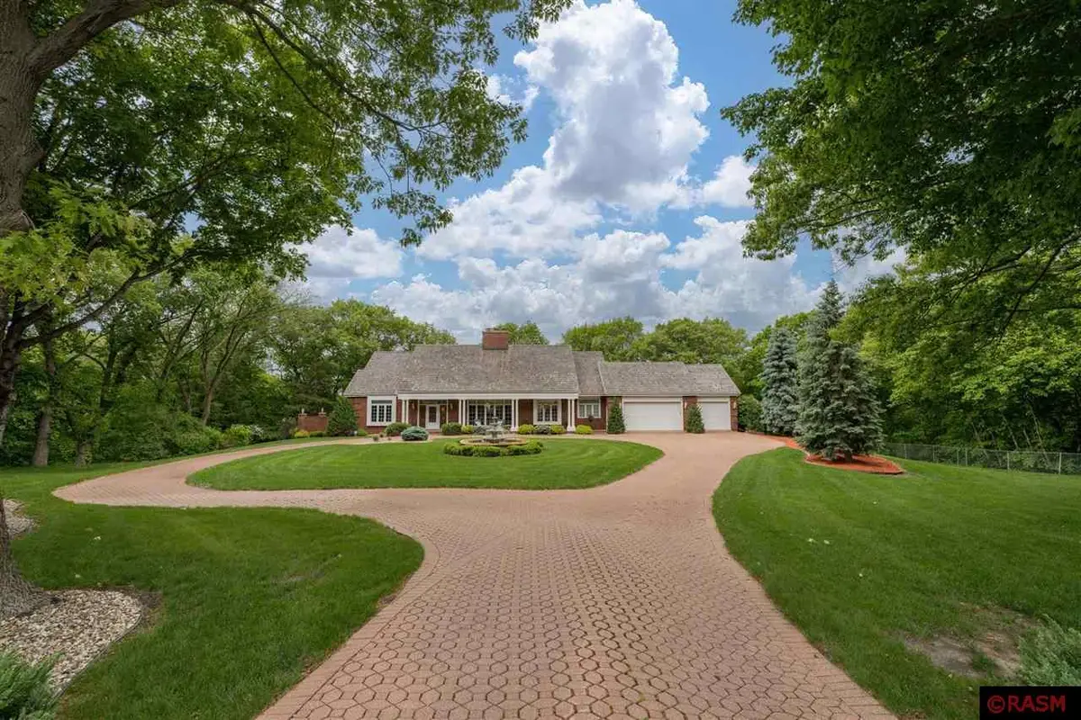 17 Oriole Place, North Mankato, MN 56003 - Image #1