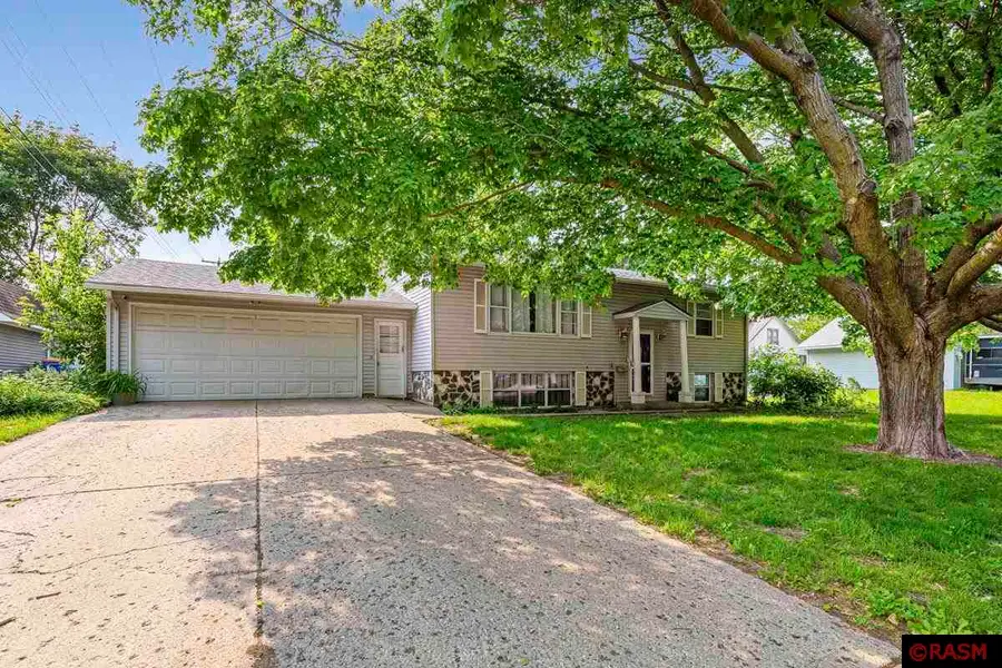 116 Selby Avenue, Owatonna, MN 55060 - Image #2