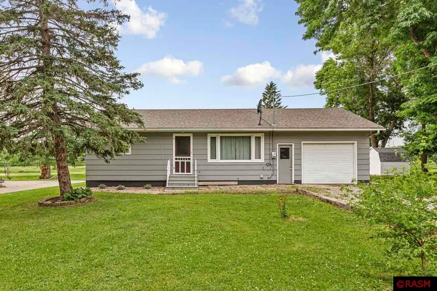 307 Dove Street, Minnesota Lake, MN 56068 - Image #2