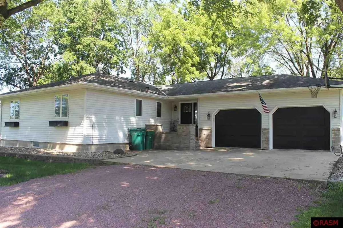 402 W 1st Street, Sherburn, MN 56171 - Image #1