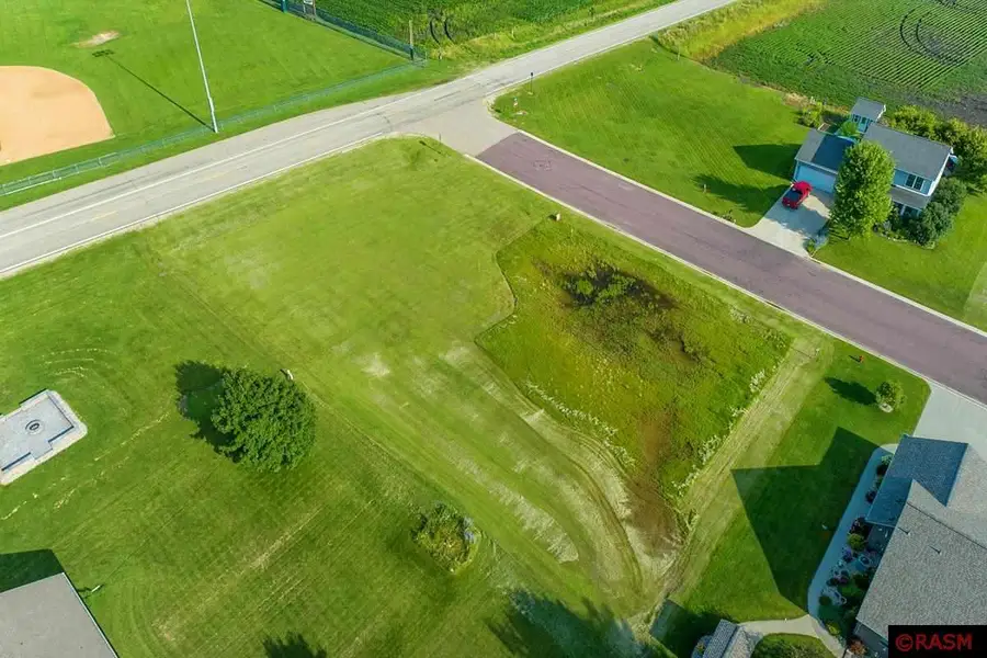 21 Marples Avenue, Minnesota Lake, MN 56068 - Image #2