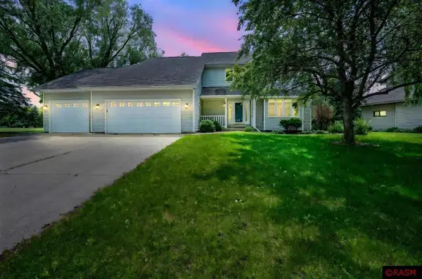 2326 Snowbird Lane, North Mankato, MN 56003