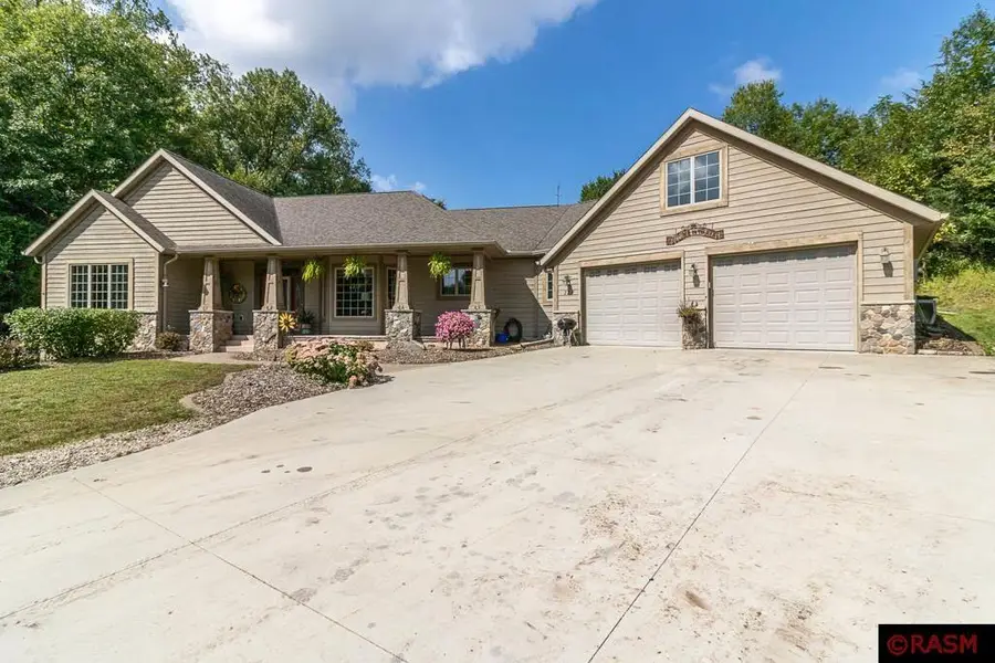 124 Jay Street, Le Sueur, MN 56058 - Image #2