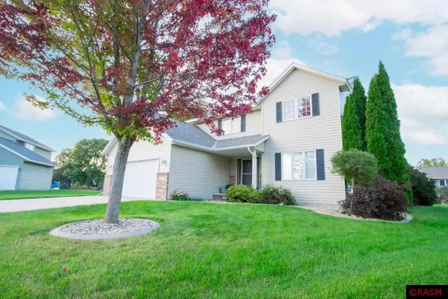 14 Eagle Ridge Court, North Mankato, MN 56003 - Image #2