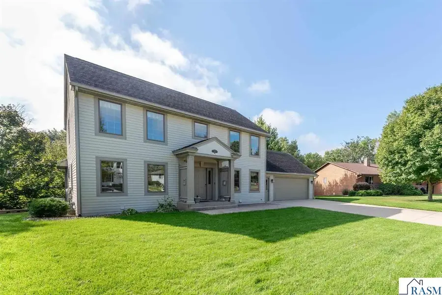 208 Chancery Lane, Mankato, MN 56001 - Image #3