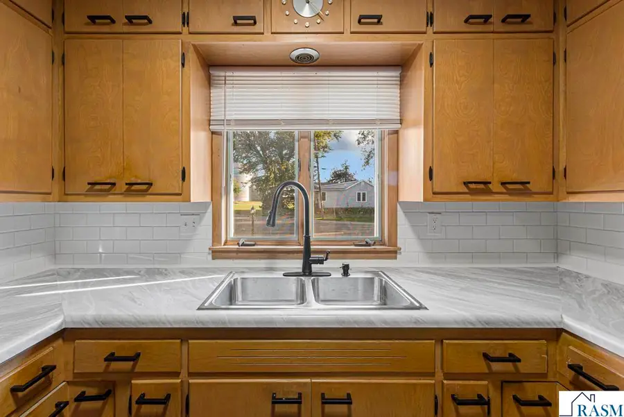 200 W North Street, Waldorf, MN 56091 - Image #3