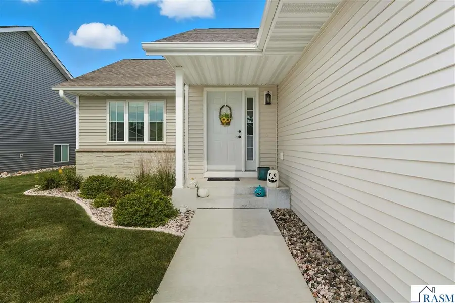 2004 Bluestem Drive, Mankato, MN 56001 - Image #2